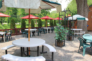Northwood Inn Patio Garden
